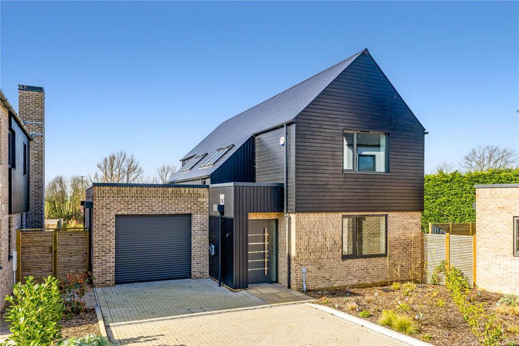Main image of property: Sandpiper Close, Appledore, Ashford, Kent, TN26