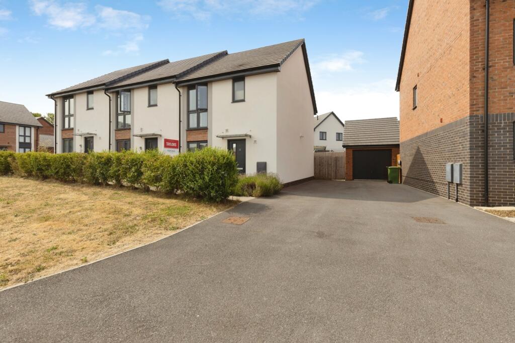 Main image of property: Brookes Close, Hardwicke, Gloucester, Gloucestershire, GL2