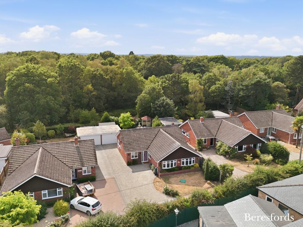 Main image of property: Birches Walk, Galleywood, CM2