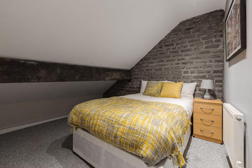 Main image of property: Room 4, 41 Gloucester Road, Liverpool, L6