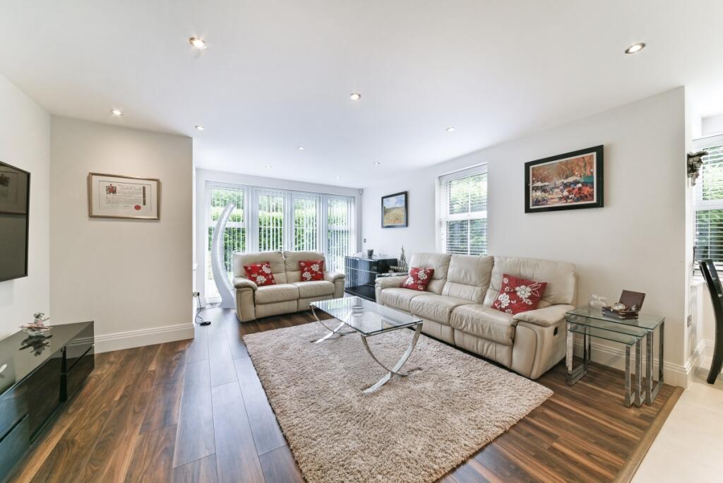 Main image of property: Common Road Stanmore HA7