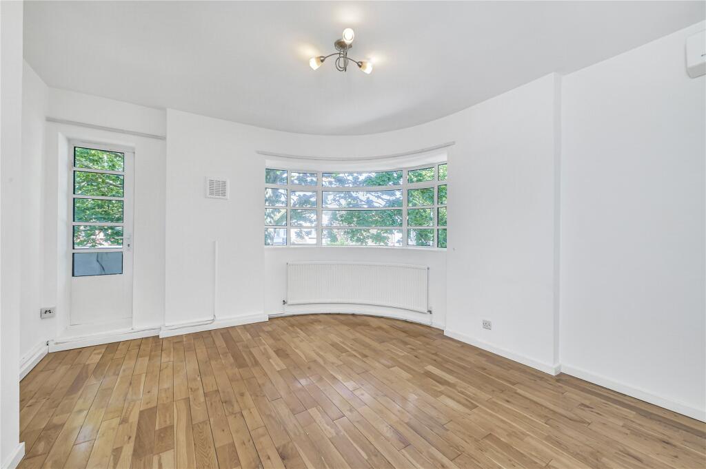 Main image of property: Oaklands Estate, London, SW4
