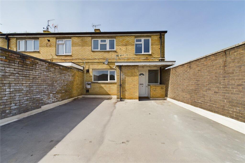 Main image of property: Gossops Green, Crawley, RH11