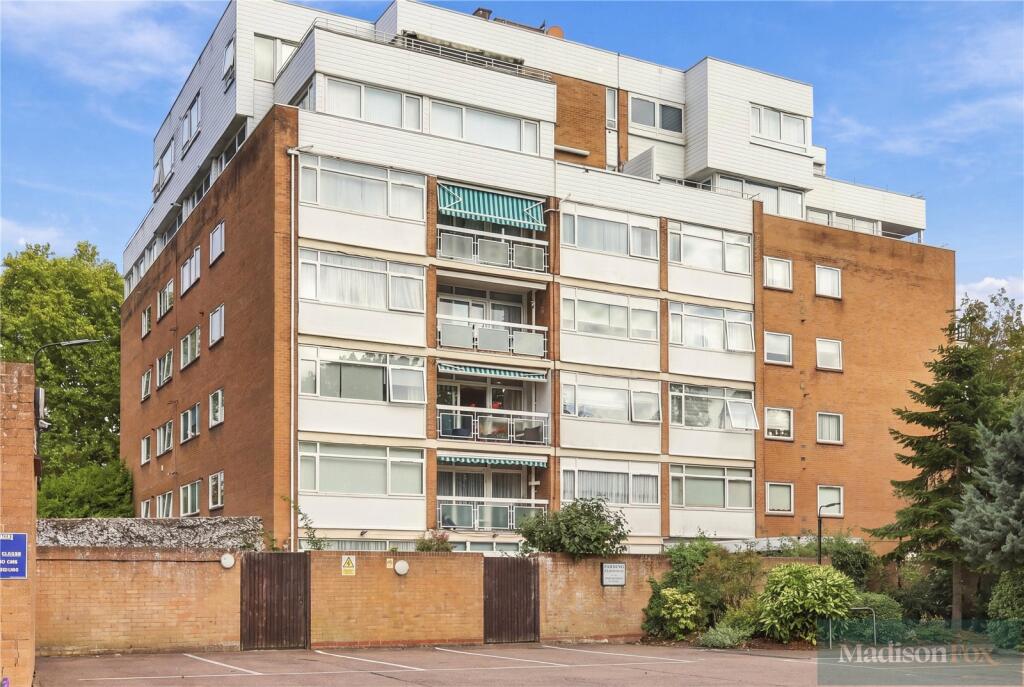 Main image of property: The Bowls, Chigwell, Essex, IG7