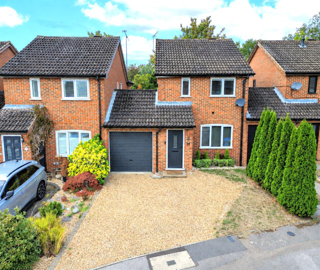 Main image of property: Gleneagles Drive, Farnborough