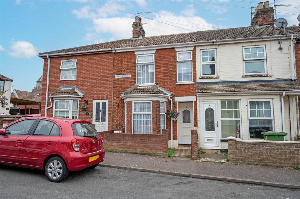 Main image of property: Avenue Road, Gorleston, Great Yarmouth