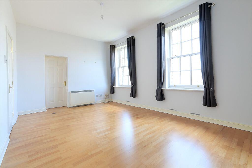 Main image of property: 2 bedroom flat - Enfield Island Village EN3