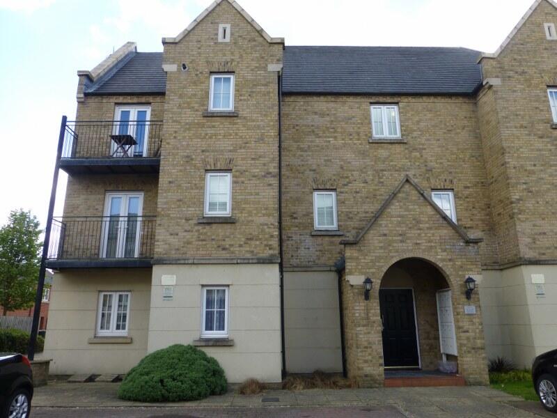 Main image of property: Avocet Close, Coton Park, Rugby, CV23