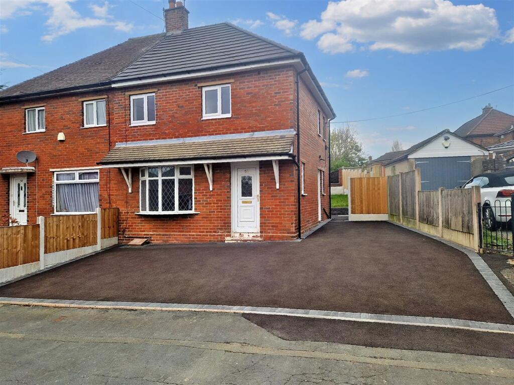 Main image of property: Dawlish Drive, Stoke-On-Trent, ST2