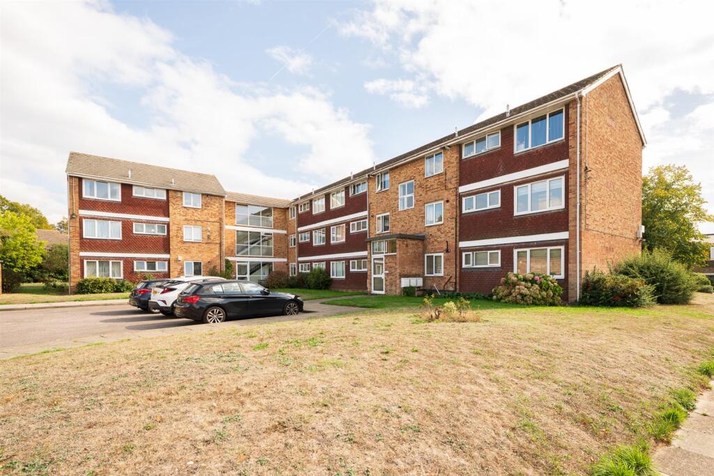Main image of property: Woodington Close, London