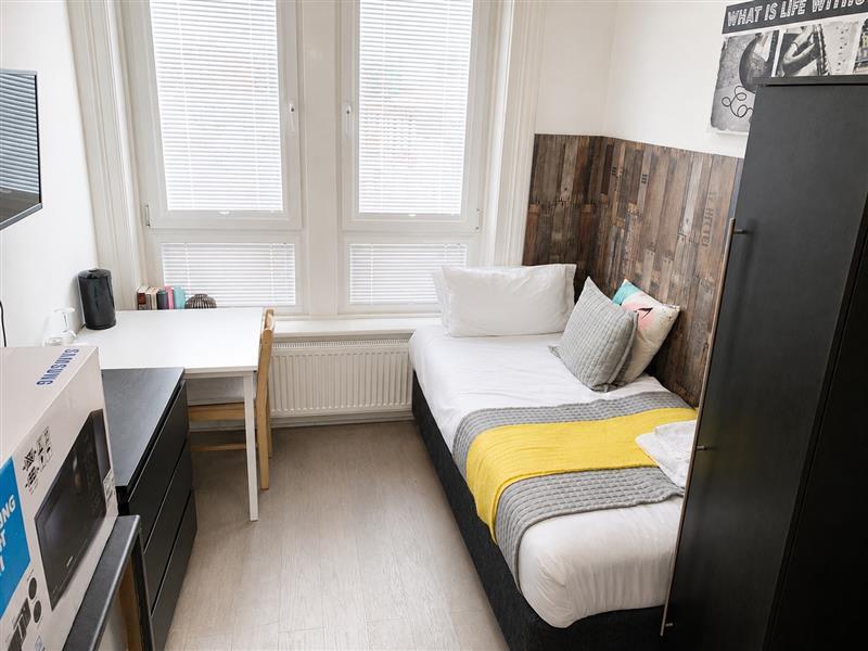Main image of property: Woolwich Rd