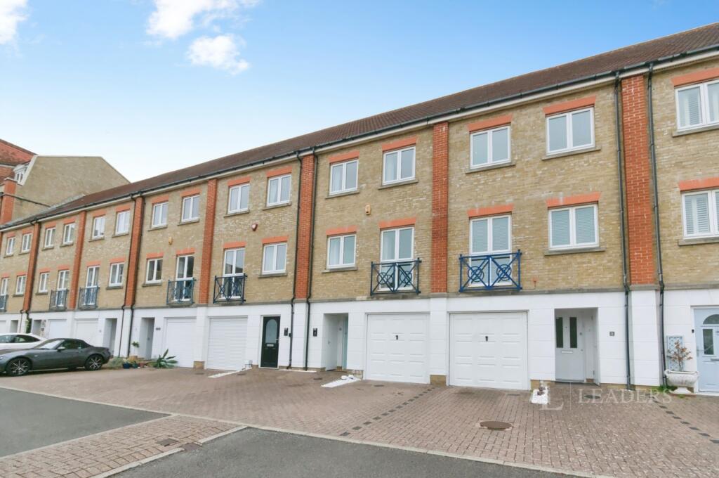 Main image of property: The Piazza, Sovereign Harbour South, Eastbourne, BN23