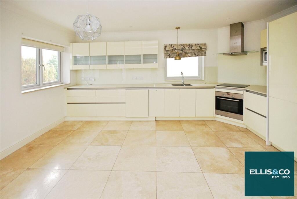 Main image of property: The Vale, Golders Green, NW11
