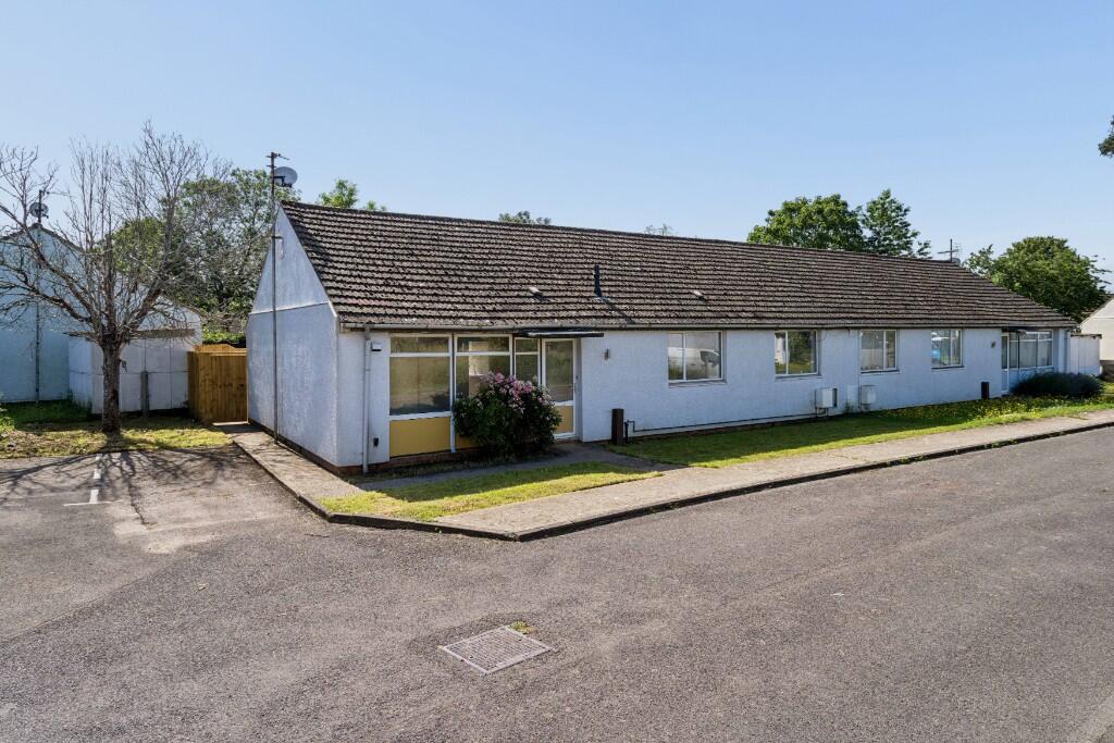 Main image of property: Whitley Drive, Upper Heyford, OX25 5TG