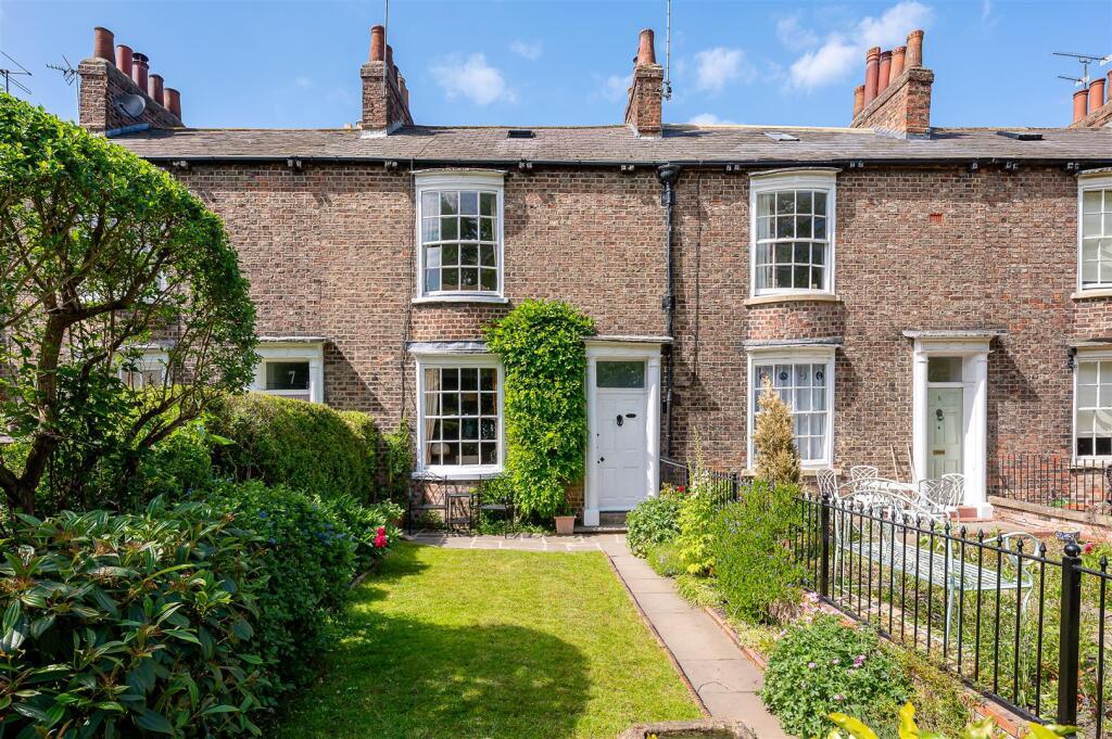 Main image of property: Tower Place, York