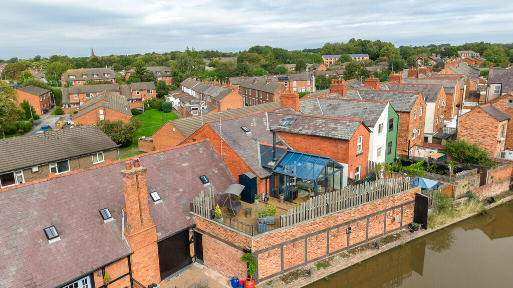 Main image of property: Hoole Lane, Hoole, Chester