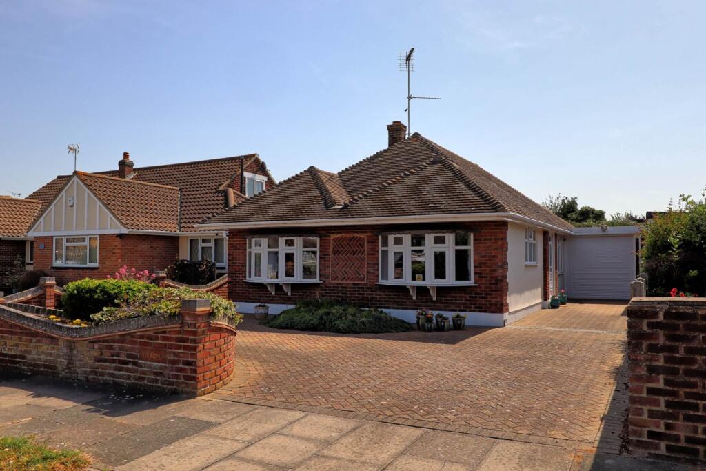Main image of property: St James Avenue, Thorpe Bay