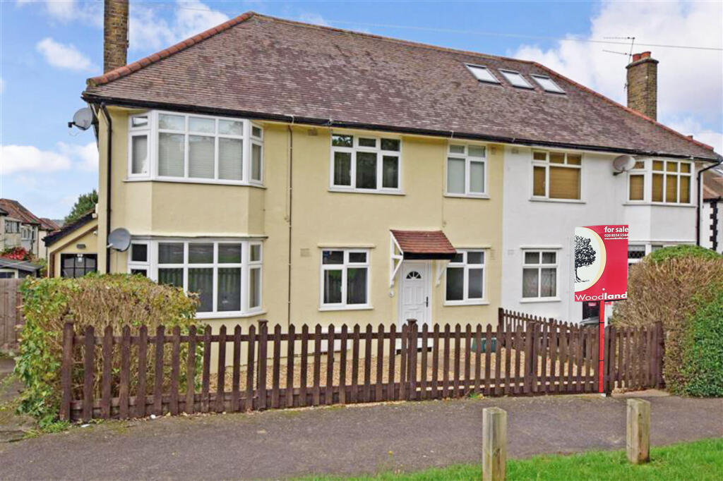 Main image of property: Roding Lane North, Woodford Green, Essex, IG8