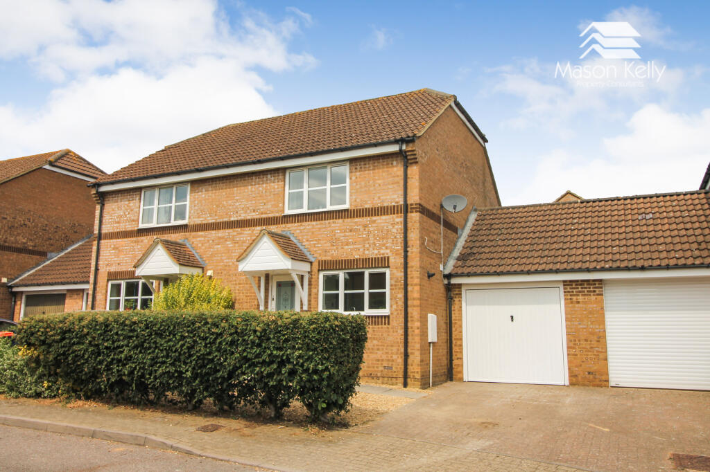 Main image of property: ***OPPOSITE TATTENHOE VALLEY PARK***NO UPPER CHAIN***Plymouth Grove, Tattenhoe, Milton Keynes