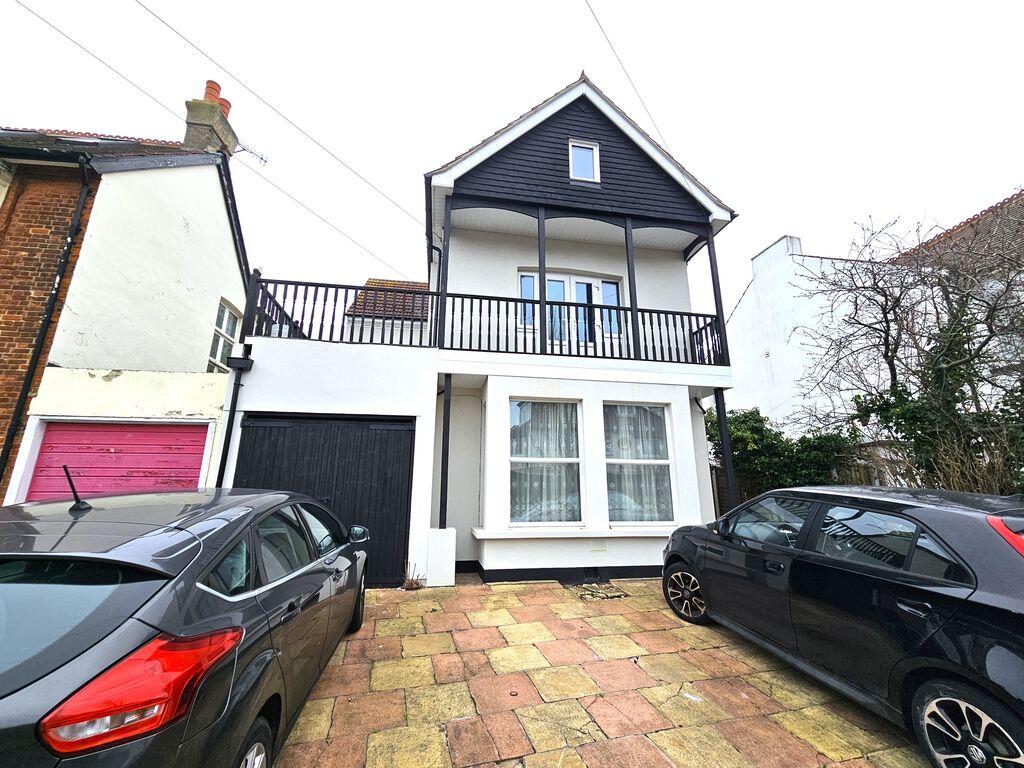 Main image of property: Ditton Court Road, Westcliff-On-Sea