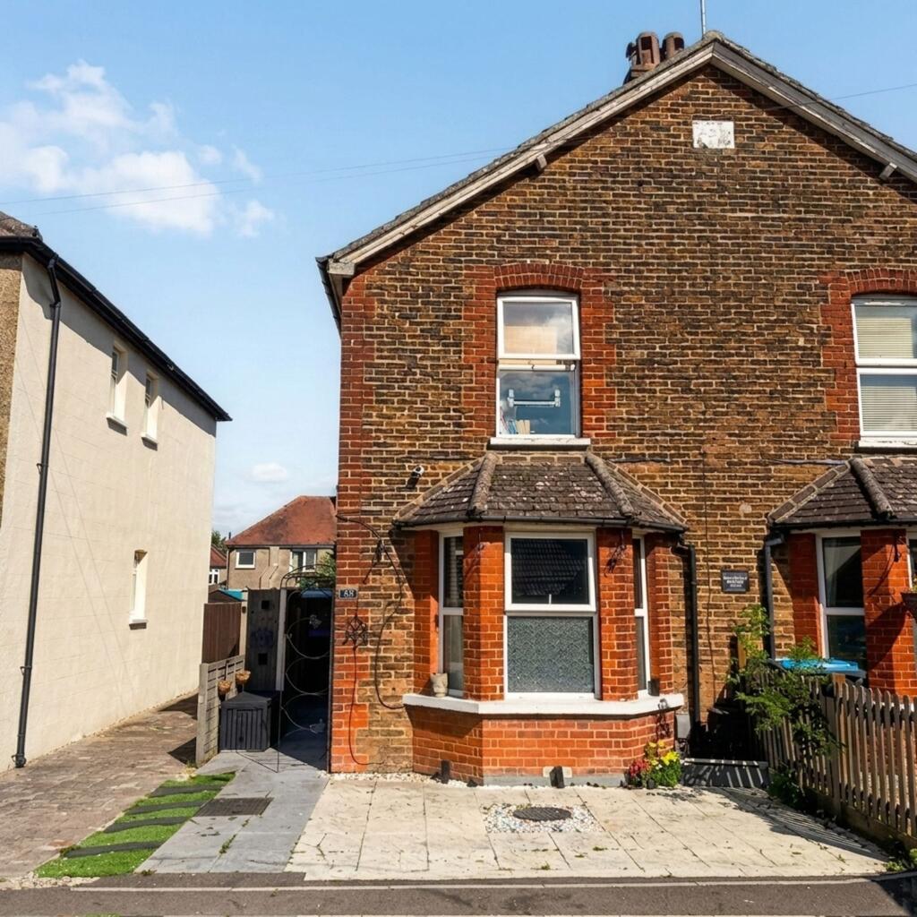 Main image of property: Glebe Road, Warlingham, CR6