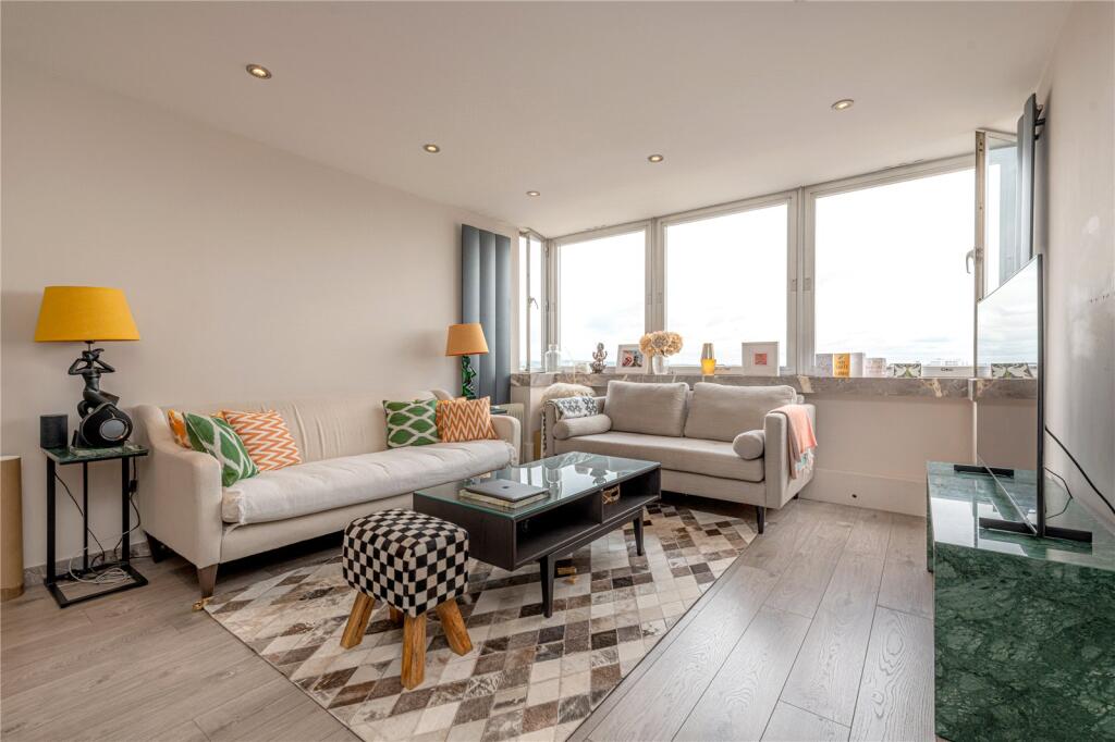 Main image of property: Porchester Place,
Hyde Park, W2