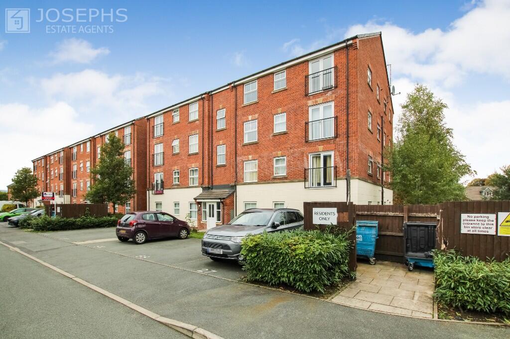 Main image of property: Lilac Gardens, Bolton, Greater Manchester, BL3