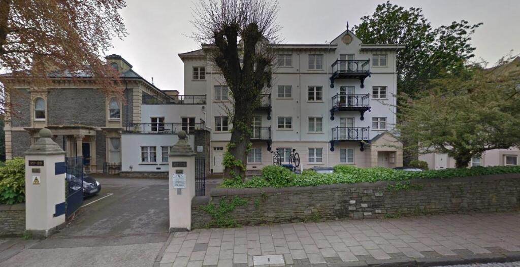 Main image of property: 27 Tyndalls Park Road,