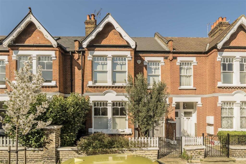 Main image of property: Jeddo Road, Shepherd's Bush