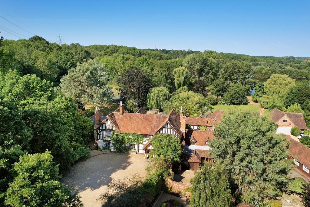 Main image of property: Hosehill, near THEALE village *M4 J12 - 3 miles