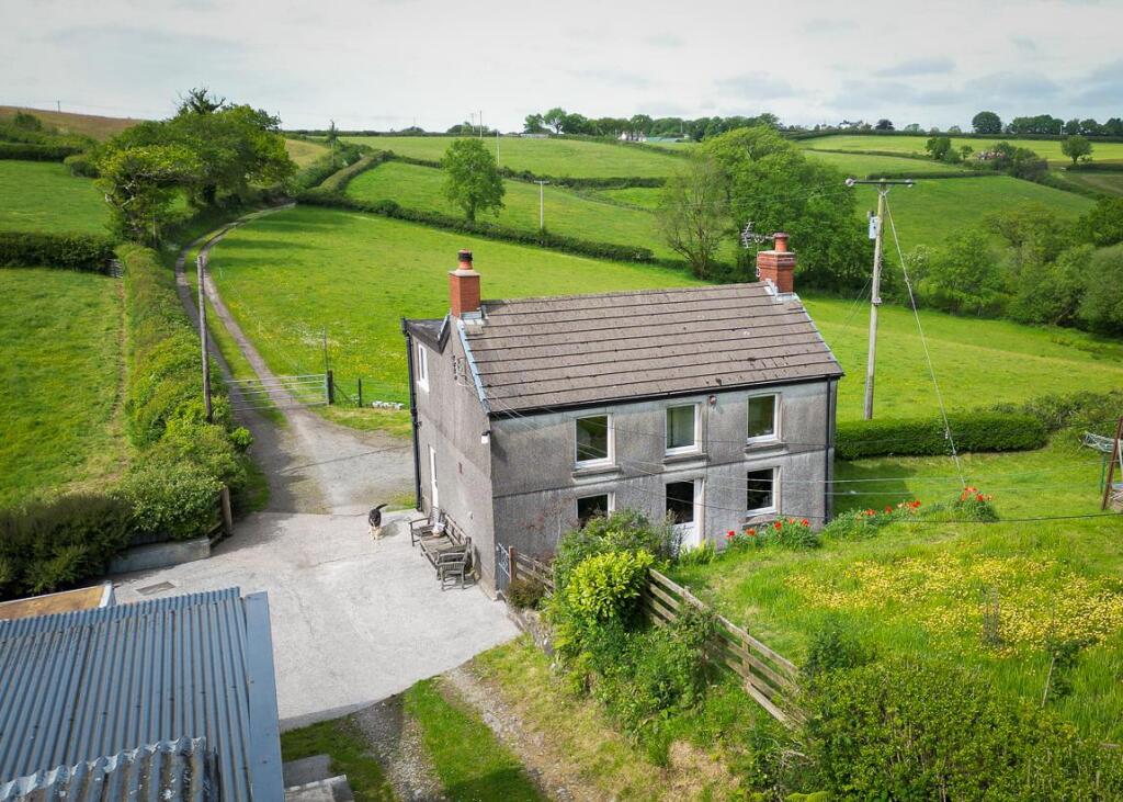 Main image of property: Llysonnen Road, Carmarthen