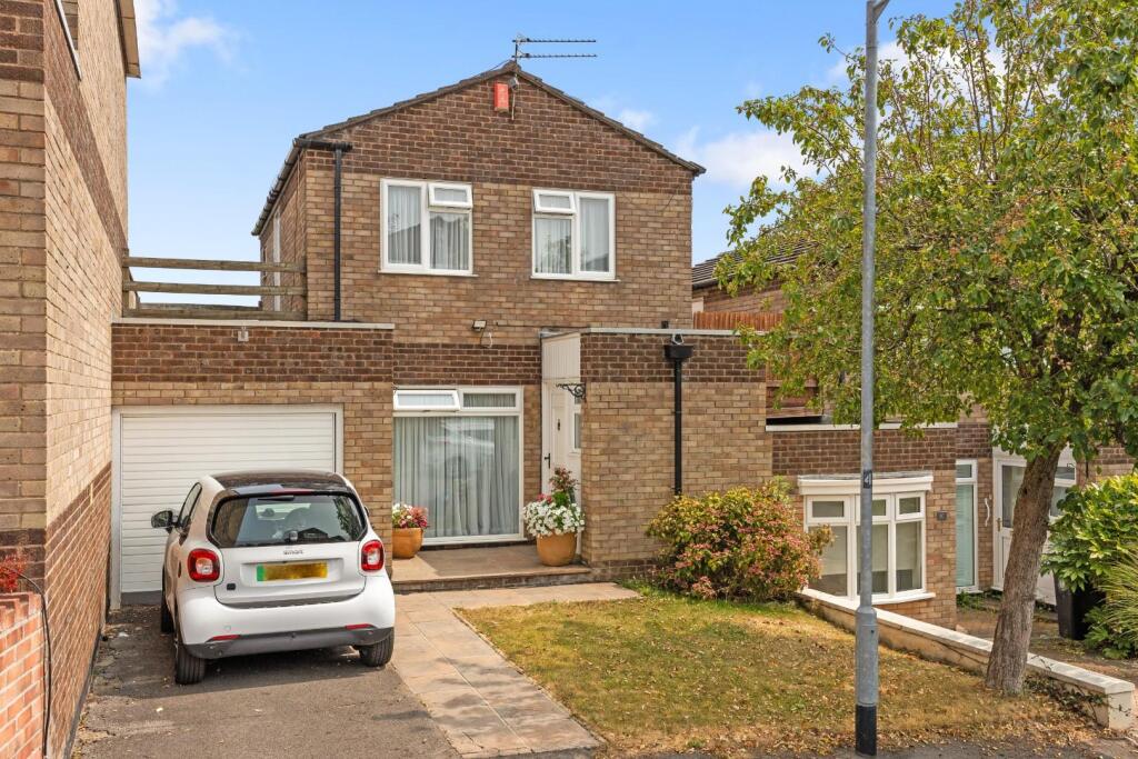 Main image of property: Yeomanside Close, Whitchurch, Bristol
