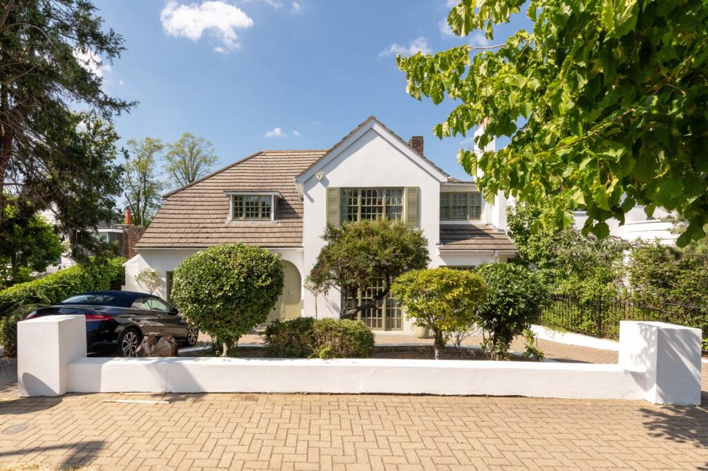Main image of property: Granard Avenue, Putney, London, SW15