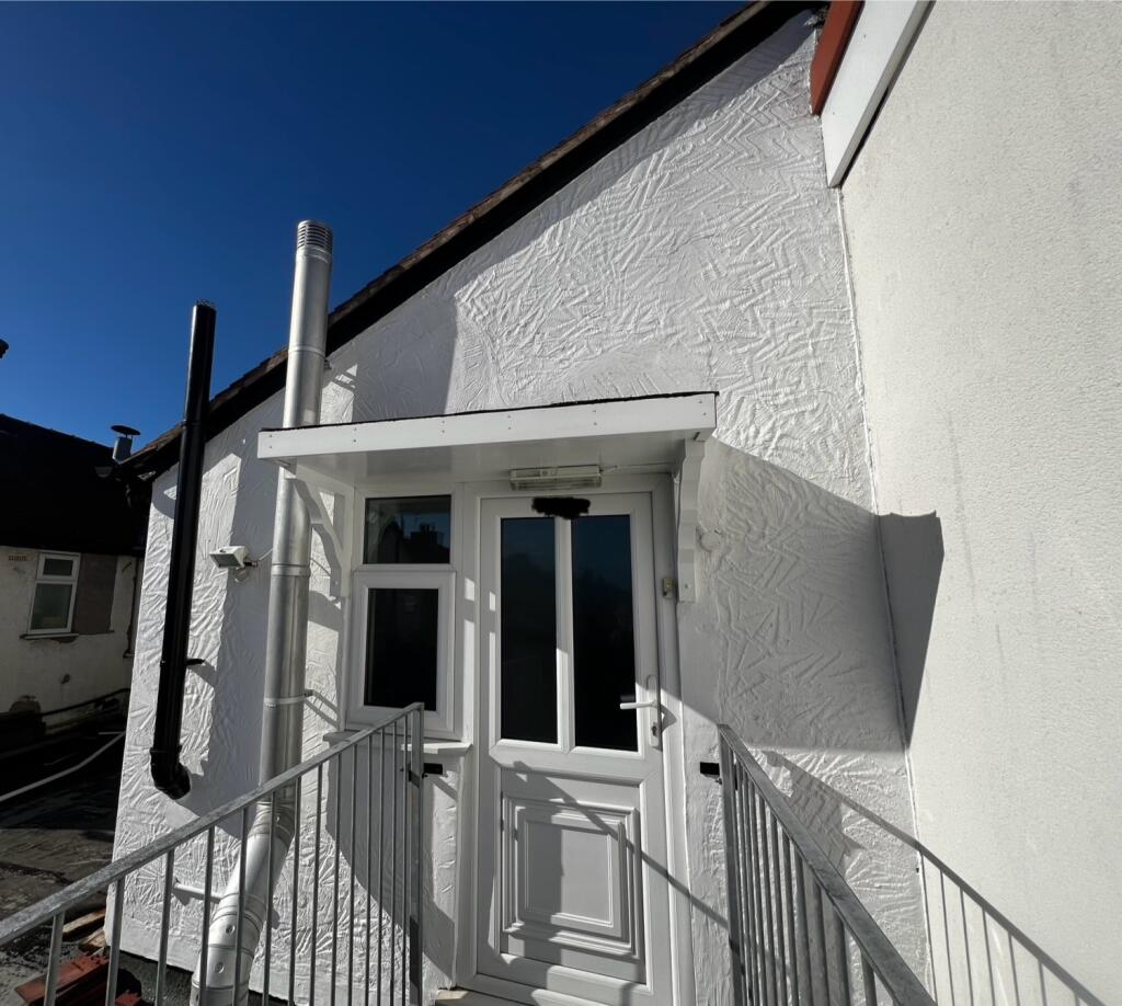 Main image of property: Hoylake Road, Moreton, Wirral, CH46 