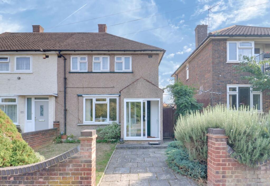 Main image of property: Romford Road, Aveley, South Ockendon, RM15
