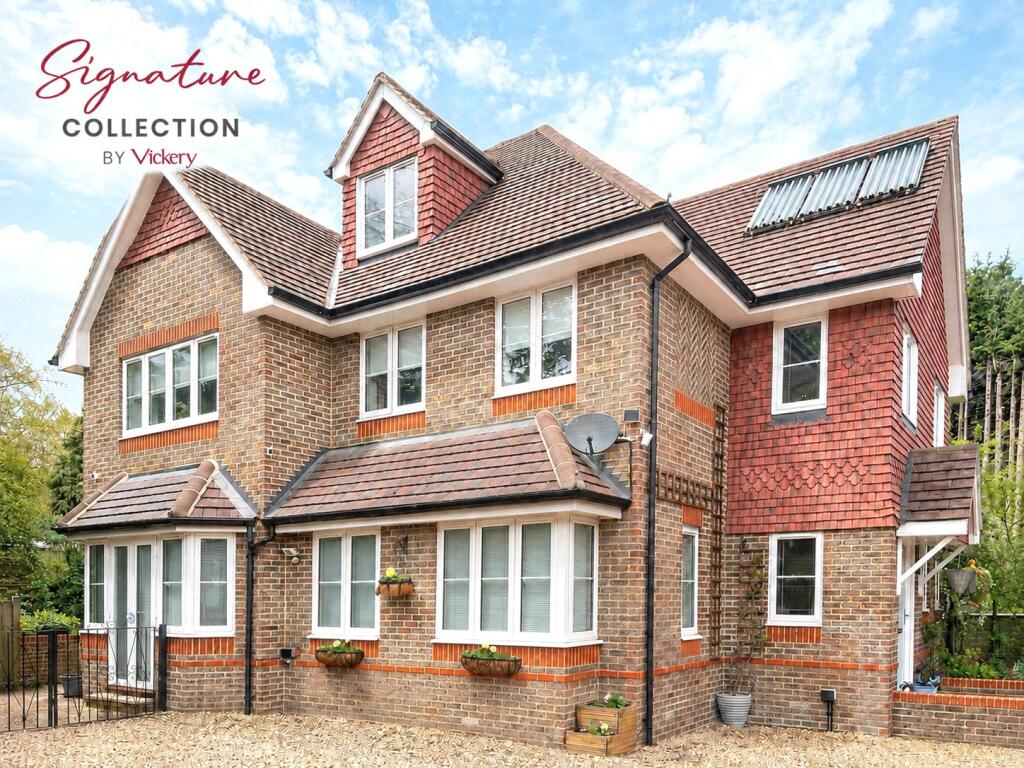 Main image of property: Fernhill Lane, Blackwater, Camberley, Hampshire, GU17