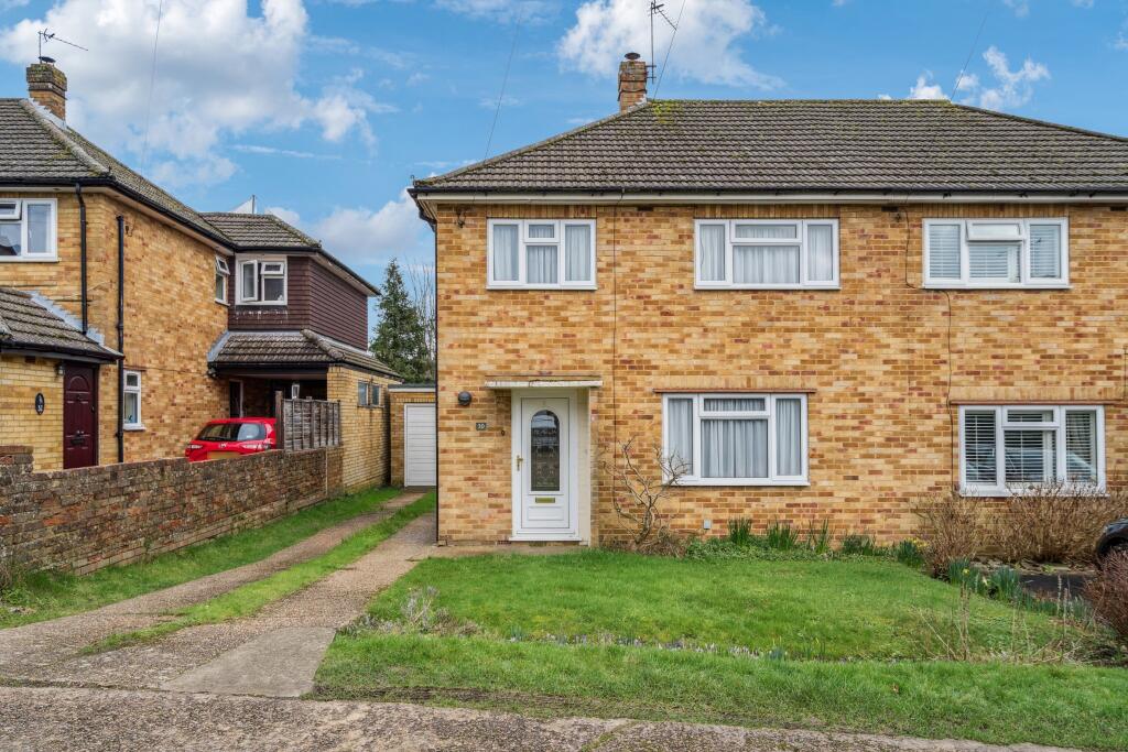 Main image of property: Pomeroy Close, Amersham