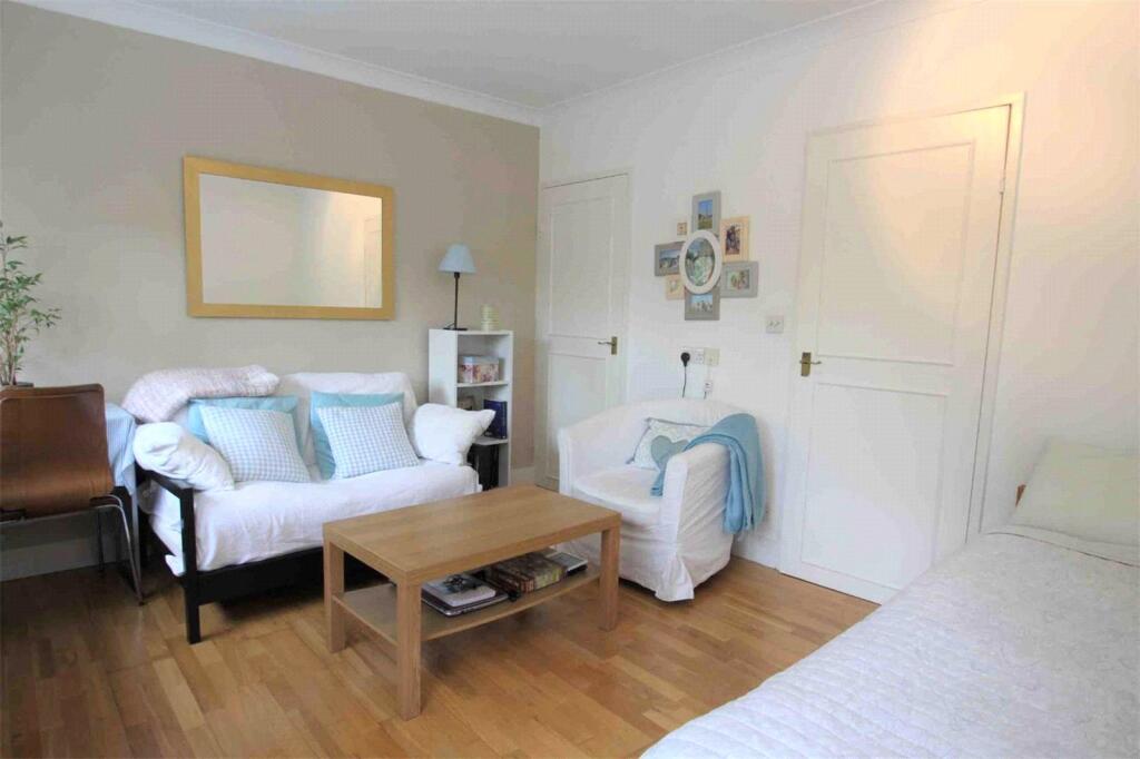 Main image of property: Upper Richmond Road, Putney, London, SW15