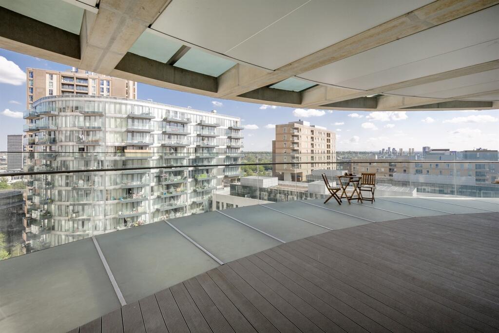 Main image of property: Arena Tower, E14