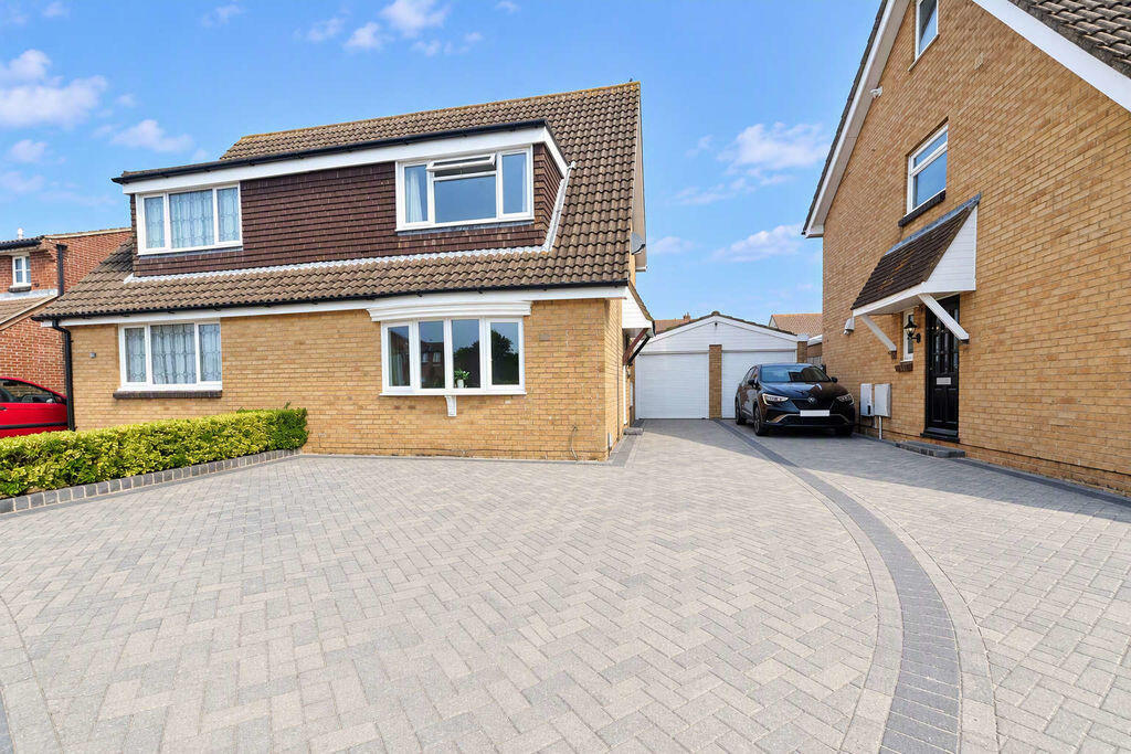 Main image of property: East House Avenue, Stubbington 