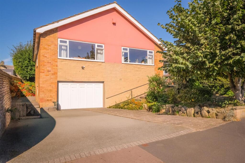 Main image of property: Cawcliffe Drive, Brighouse