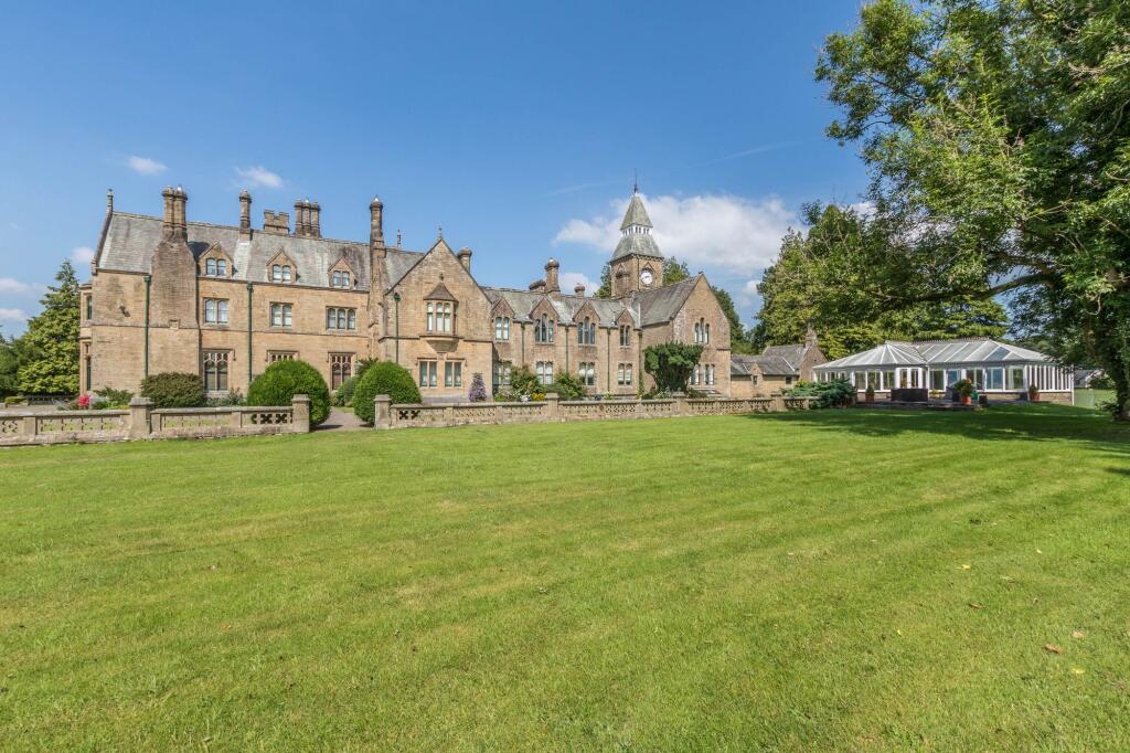 Main image of property: Flat 18 Sedgwick House