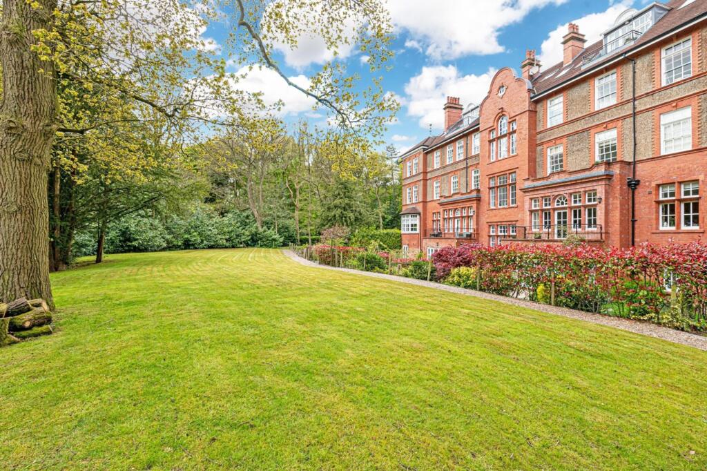 Main image of property: Kingswood Park, Kingswood, WA6