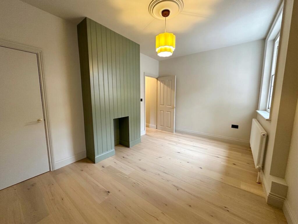 Main image of property: Villa Street, London