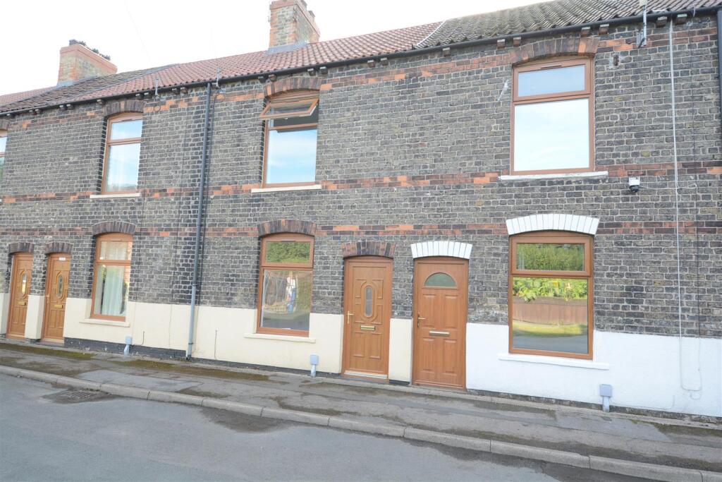Main image of property: New Row, Howdendyke, Goole
