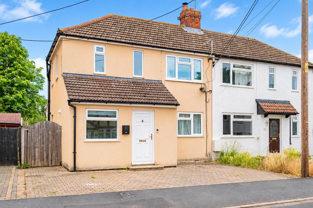 Main image of property: Queensway, Didcot, Oxfordshire, OX11