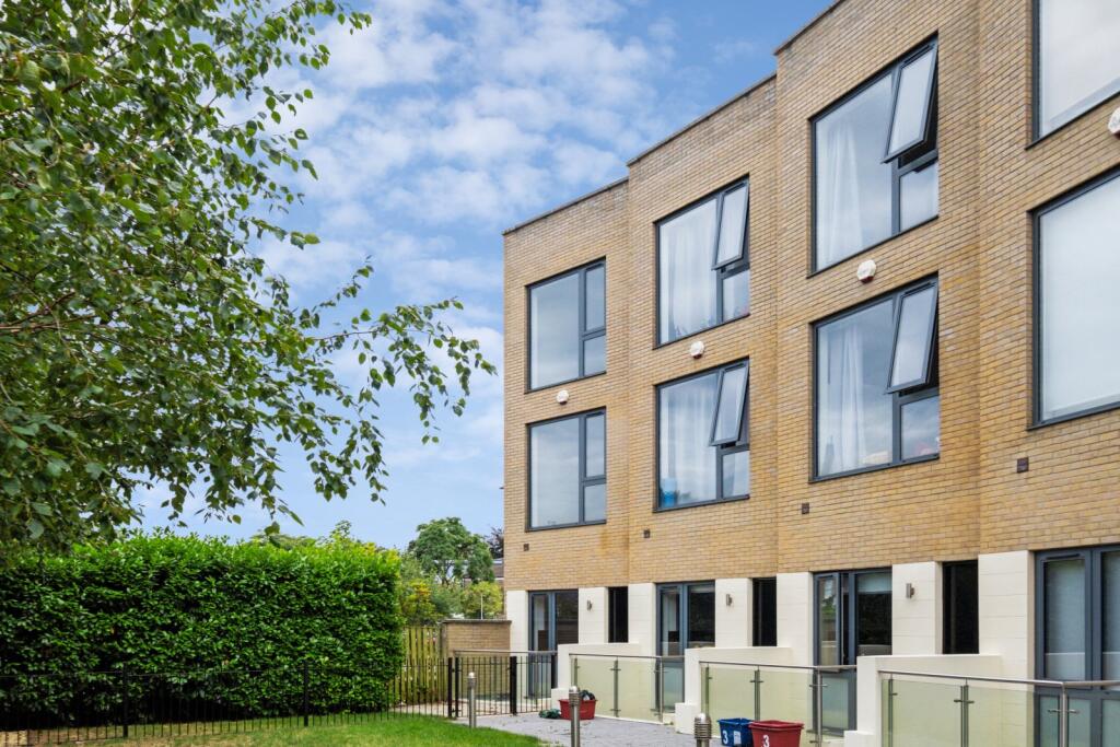 Main image of property: Gunnersbury Mews,
Gunnersbury, W4