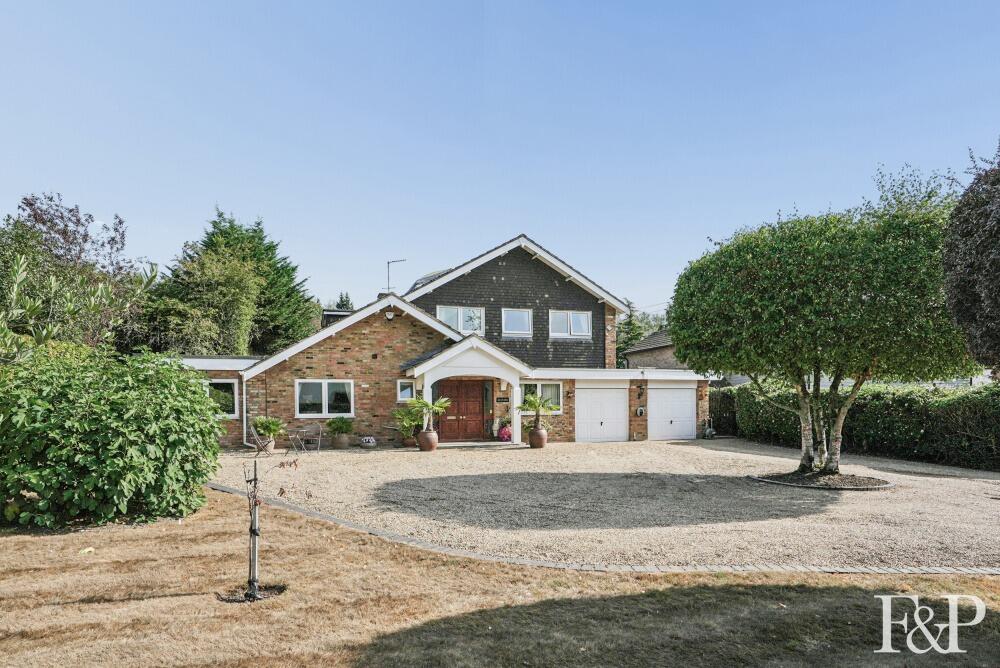 Main image of property: Broomfield Close, Great Missenden, Buckinghamshire