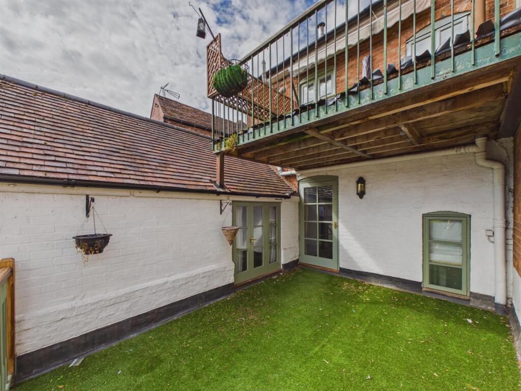 Main image of property: The Flat, Regency House, 7 Old Street