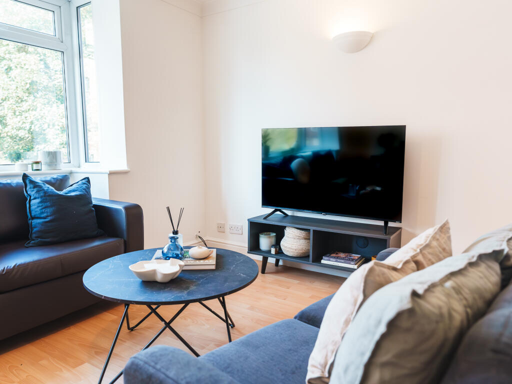 Main image of property: Apt 9, Woodhouse Plaza #024532